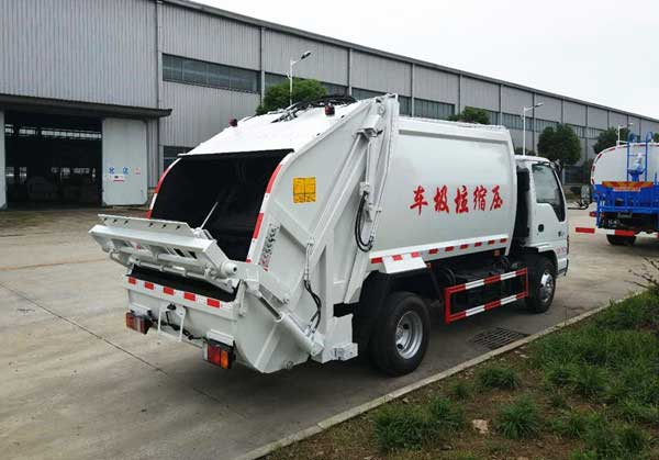 庆铃五十铃6方压缩垃圾车厂价直销 专业品质与高效服务的完美结合